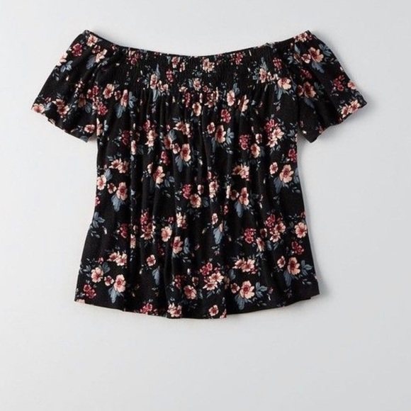 American Eagle Outfitters Tops - American Eagle Off the Shoulder Top